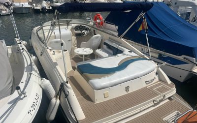 Rinker 232 CC